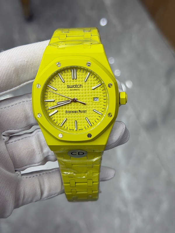 AP×Swatch Auto Battery Fluorescent Yellow