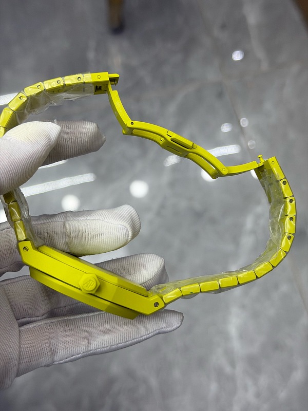 AP×Swatch Auto Battery Fluorescent Yellow 9