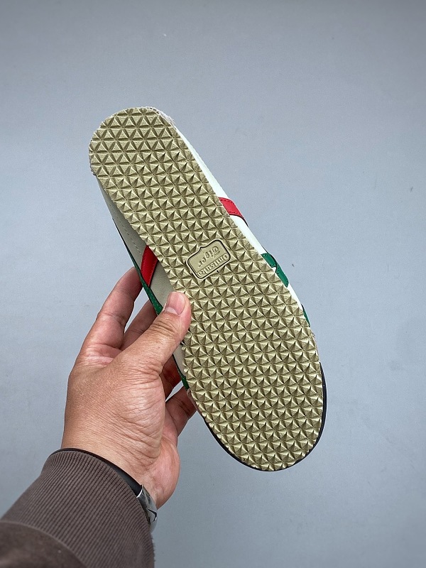 A228 8
