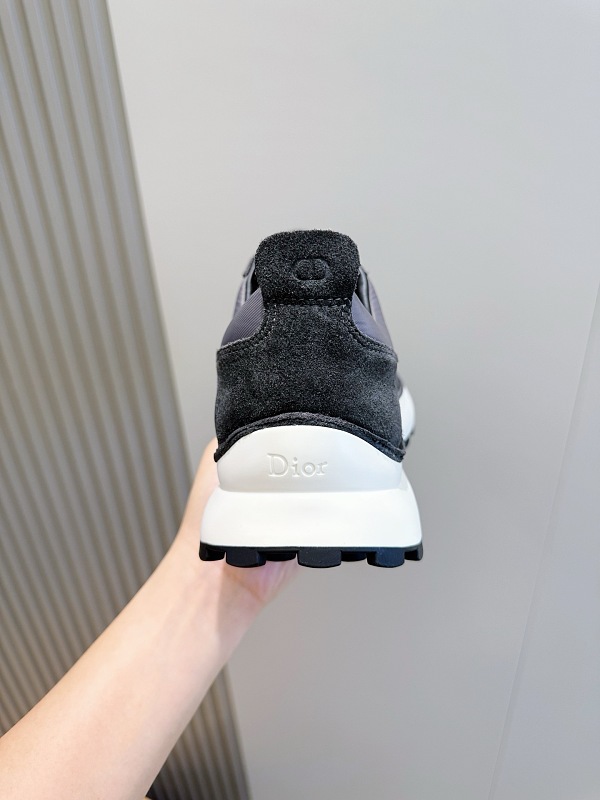 S318 6