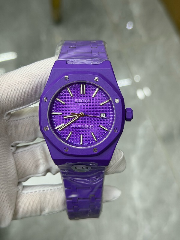 AP×Swatch Auto Battery Electric Violet
