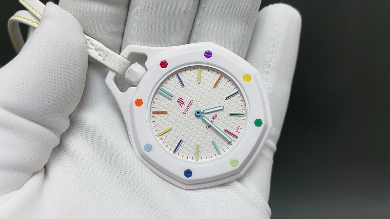 Swatch × Ap Royal Pop Huit Blanc 2