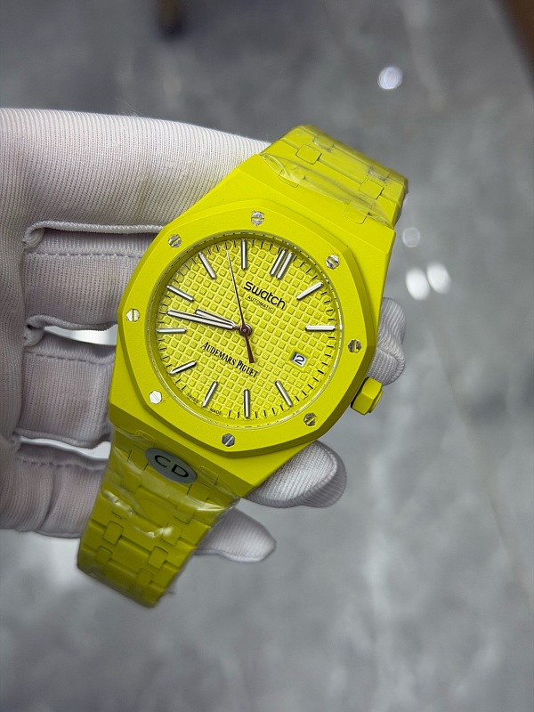 AP×Swatch Auto Battery Fluorescent Yellow 3