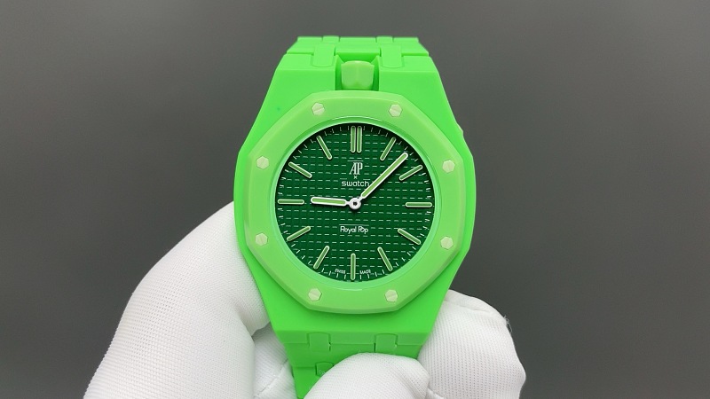 Swatch × Ap Royal Pop Green Eight 3