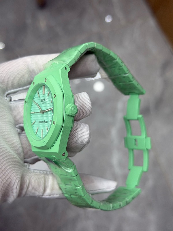 AP×Swatch Auto Battery Mint Green 4