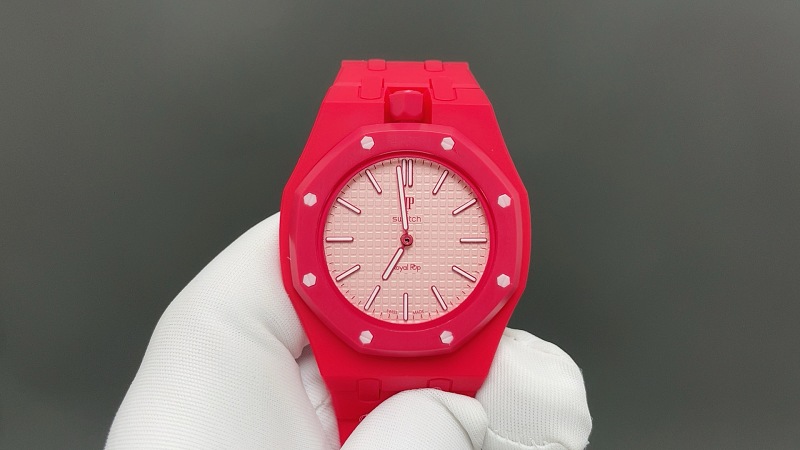 Swatch × Ap Royal Pop Otto Rosso 3