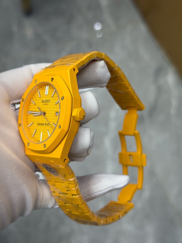 AP×Swatch Auto Battery Lemon Yellow 4