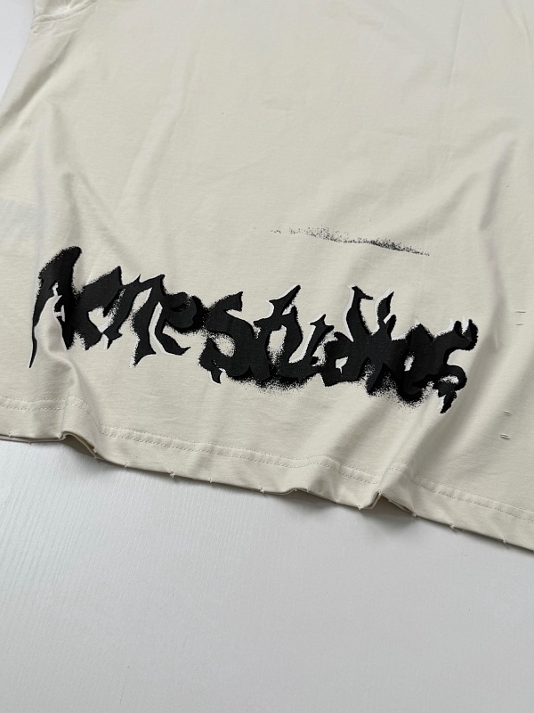 Letter Distressed Short Sleeve T-Shirt 2
