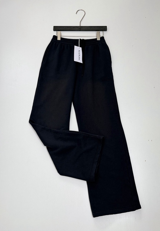 Printed Wash Black Sweatpants · 6