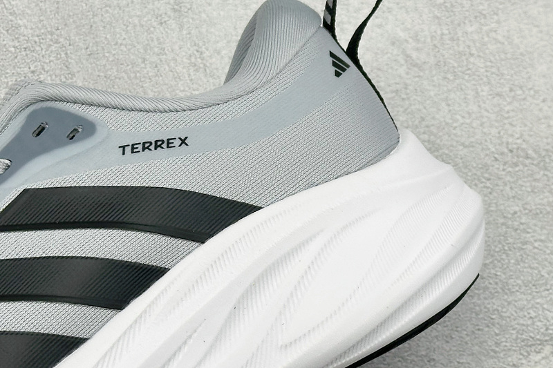 zhenhui-Adidas Terrex 2.0