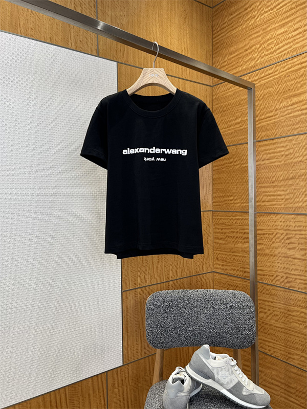 Logo Print T-Shirt · 2