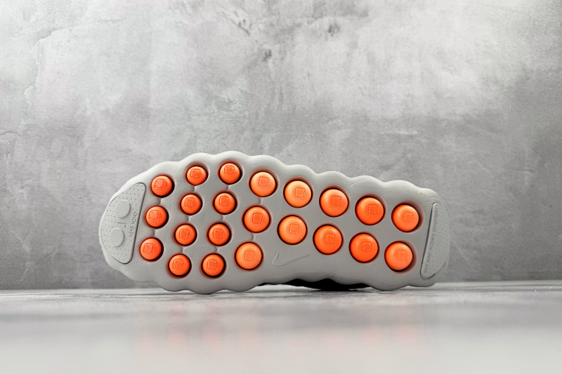 Zhenhui- Nike Mind 002 - 003 6