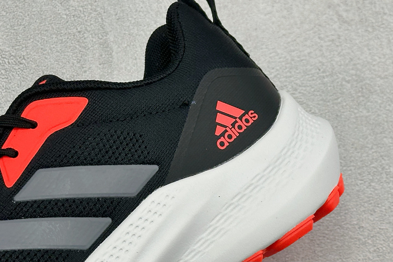 zhenhui-Adidas Super Nova