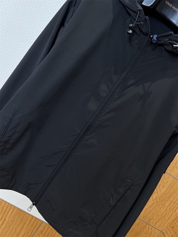 Casual Hooded Windbreaker Jacket · 3