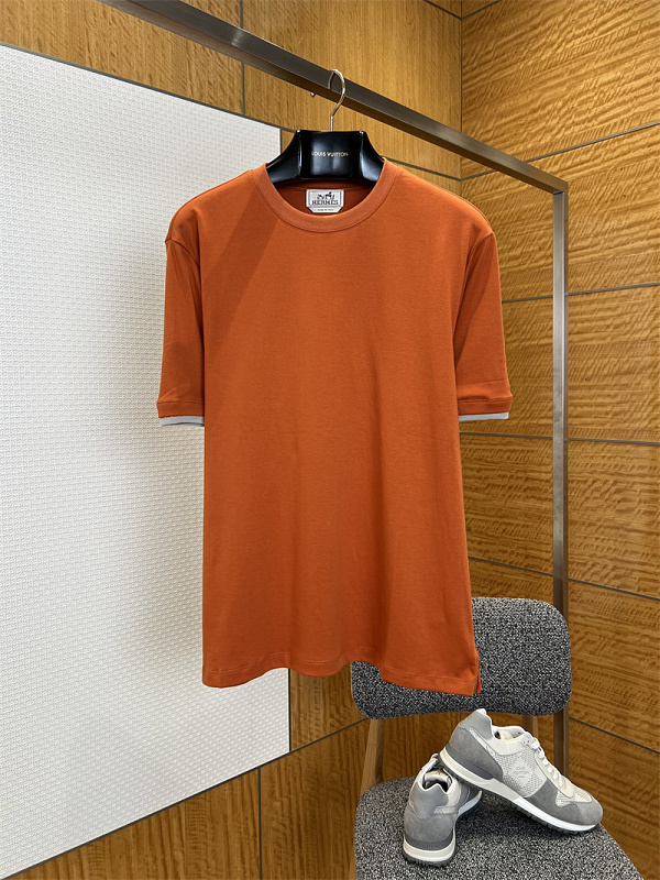 Contrast Cuff Crew Neck T-Shirt 10