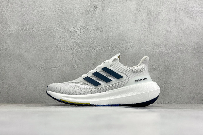 zhenhui-Adidas Ultraboost Light W 9