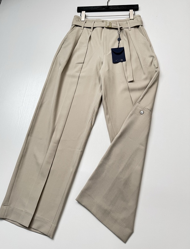 Metal Buckle Belt Wide Leg Trousers 11