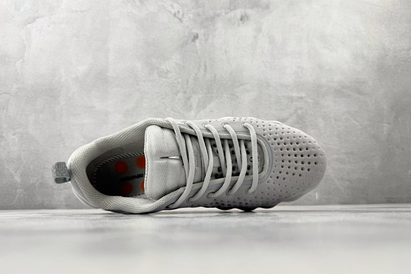 Zhenhui- Nike Mind 002 - 003 7
