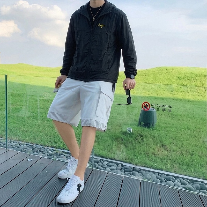 Sun-Protection Jacket · 5