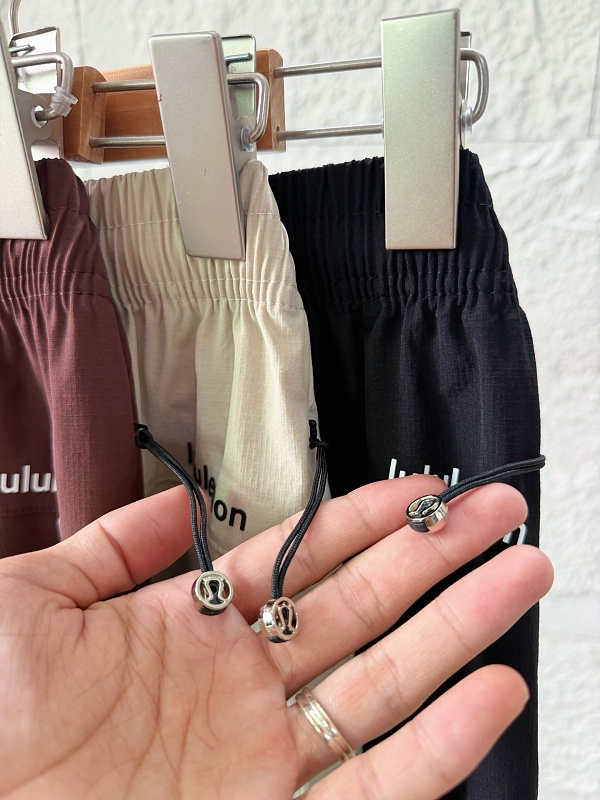Lululemon Multifunctional Summer Joggers 12