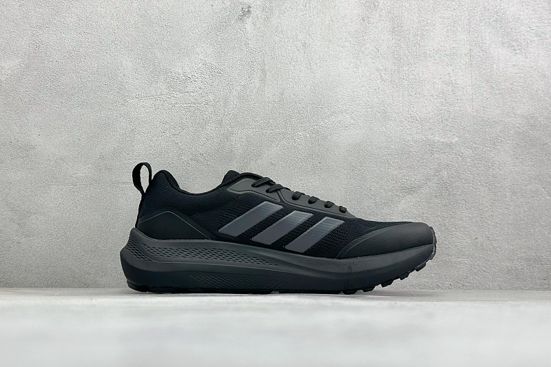 zhenhui-Adidas Super Nova 8