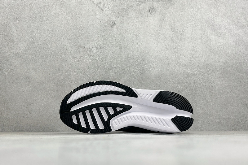 zhenhui-Adidas Adistar 4 6