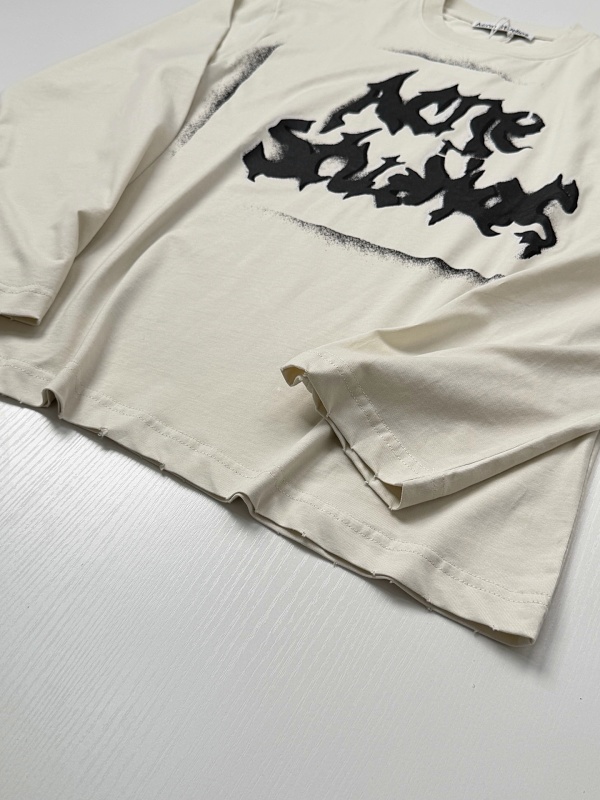 Letter Distressed Long Sleeve · 4