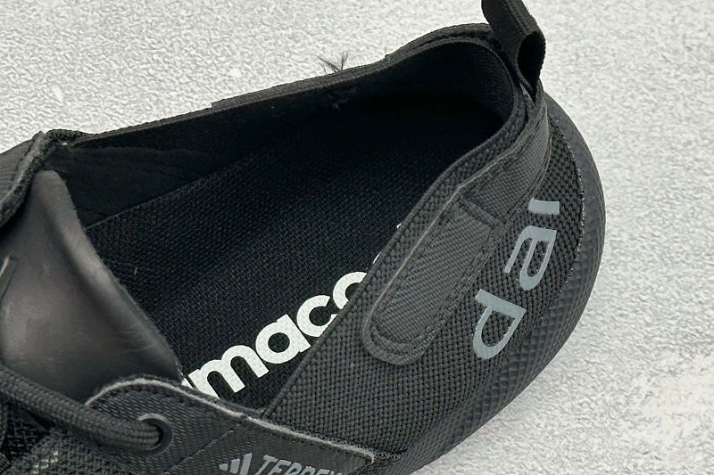 Zhenhui- Adidas Climacool Darora Two 13 11