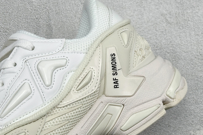 zhenhui-Raf Simons Pharaxus -hr830001s