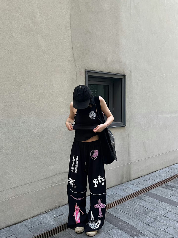 Lili-234 Chrome Hearts 12
