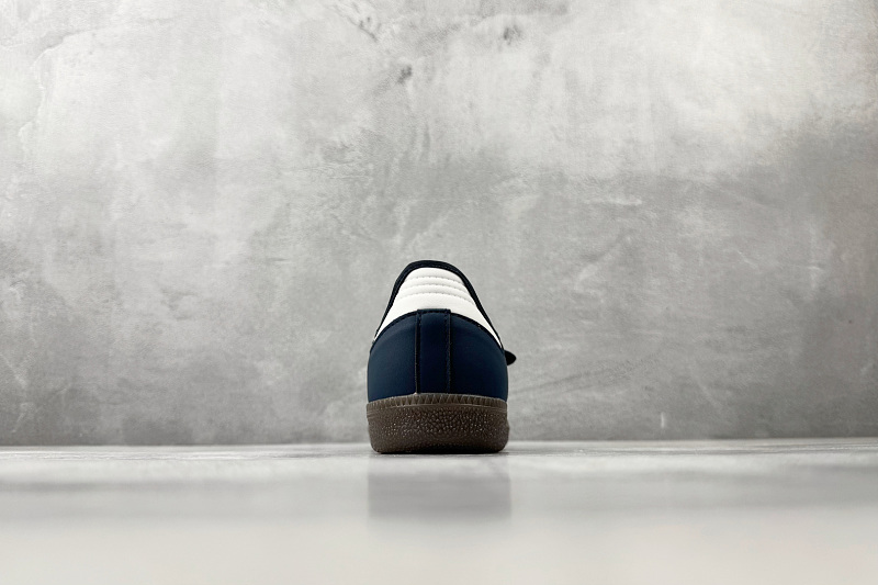 Zhenhui- Adidas Originals Samba Jane