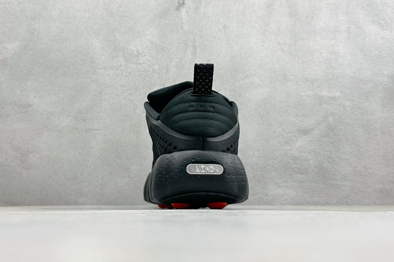 zhenhui-Nike Mind 002 4