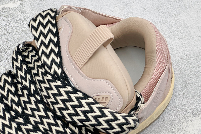 Zhenhui- Lanvin Curb · 2