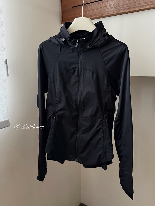 Lululemon Lightweight Breathable Sunshirt 9