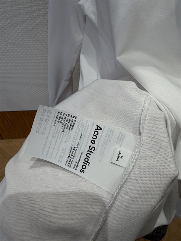 Crew Neck Long Sleeve T-Shirt · 6