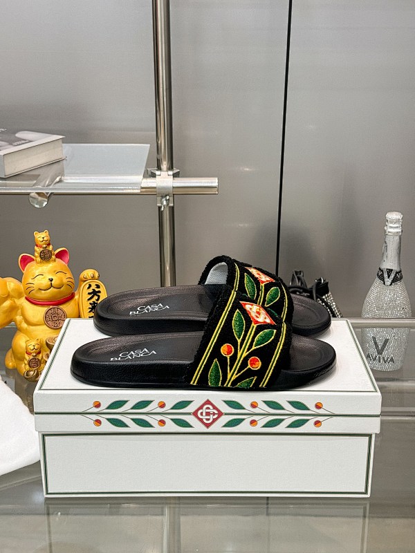 Casablanca Slippers 4