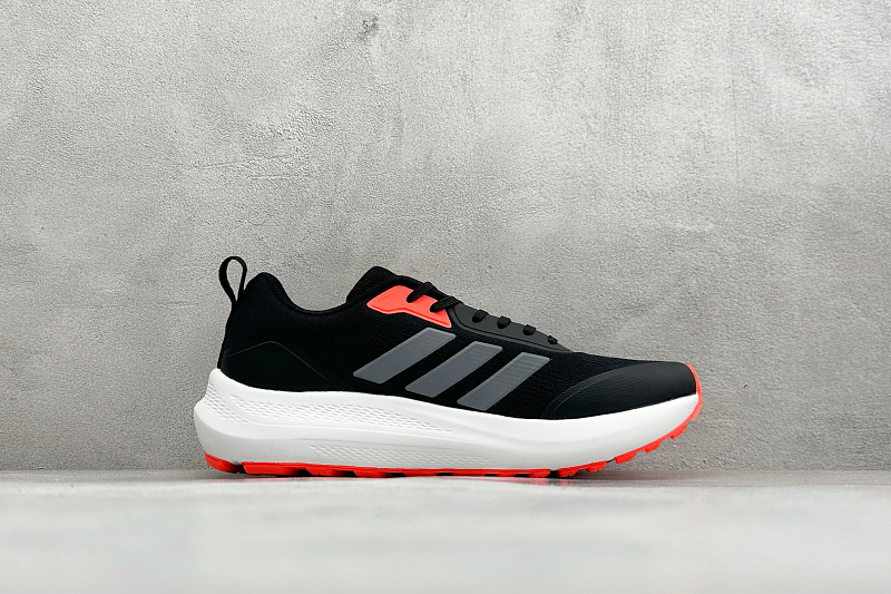 zhenhui-Adidas Super Nova 8