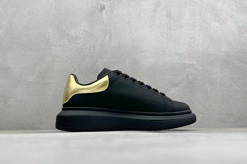 zhenhui-Alexander McQueen 8