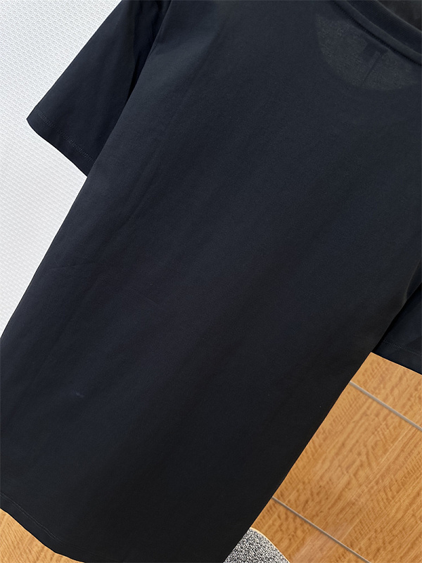 Af-1574- Anagram T · 3