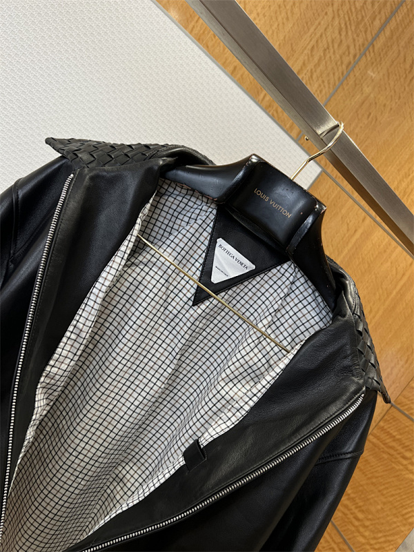 Zip Up Luxury Leather Jacket · 6