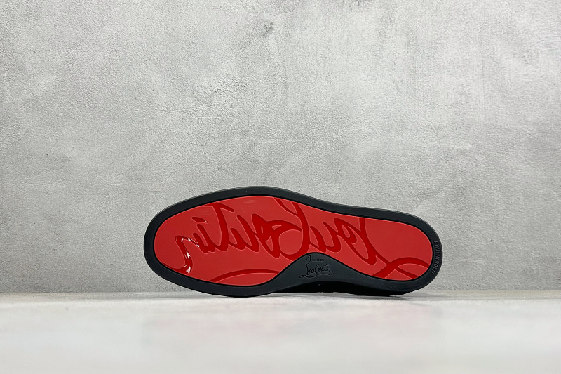 Zhenhui- Junior Spikes 6