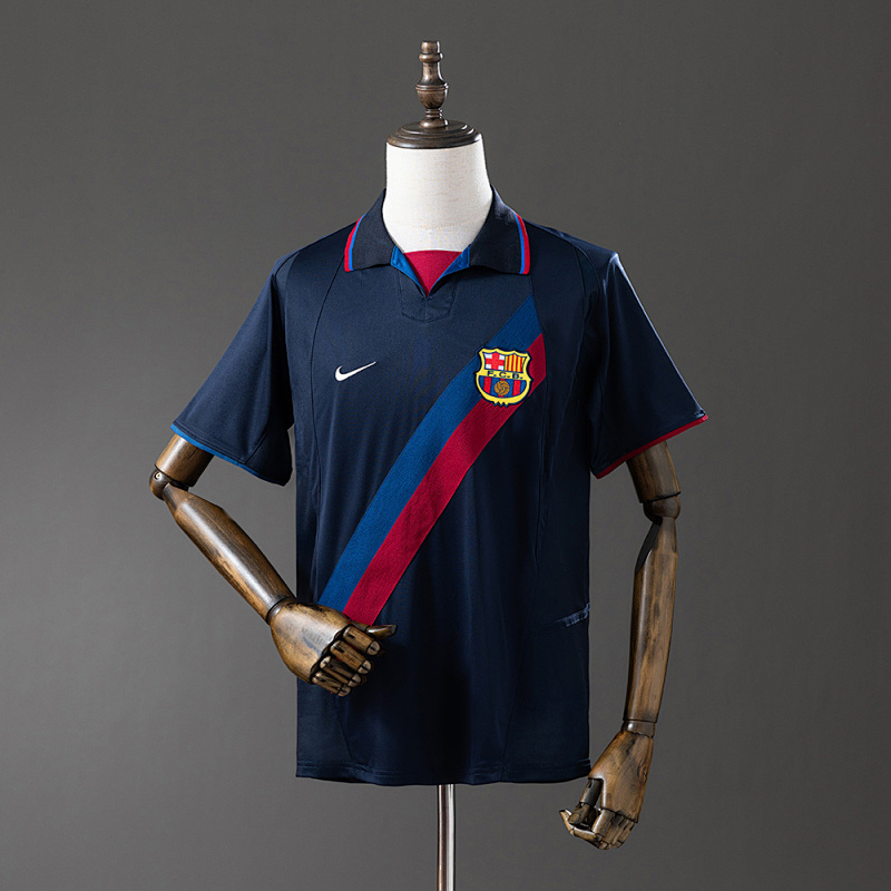 wanban-Barcelona 02/03 Third Away Retro Jersey · 3