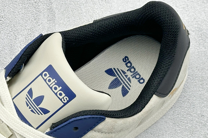zhenhui-Adidas Originals“ 2
