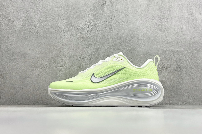 zhenhui-Nike Vomero Plus 6