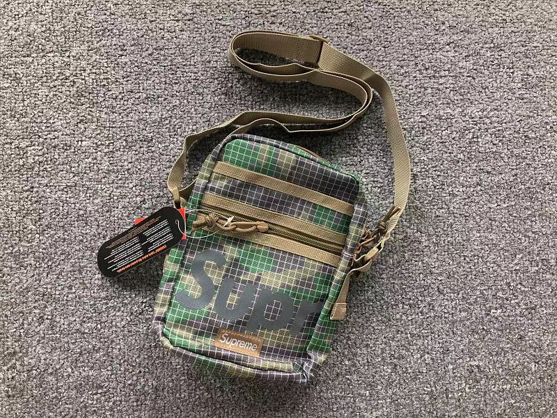 Shoulder Bag · 6