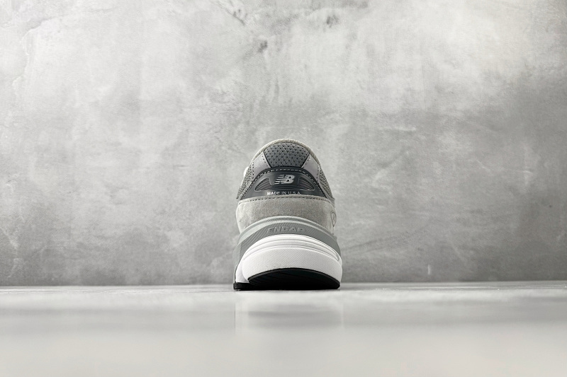 Zhenhui- New Balance NB 990 V6