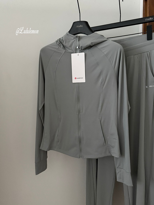 Lululemon Ice-Sense Sunscreen Set 10