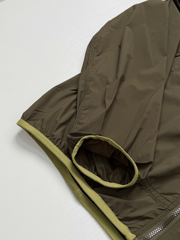 Quick Dry Windbreaker Jacket · 2