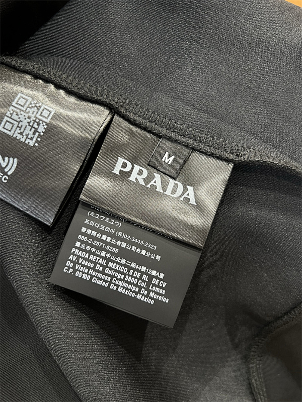 Triangle Logo Crew Sweatshirt · 2