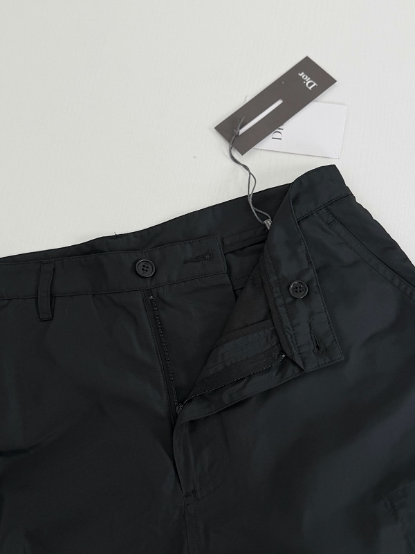 Nylon Cargo Shorts · 3